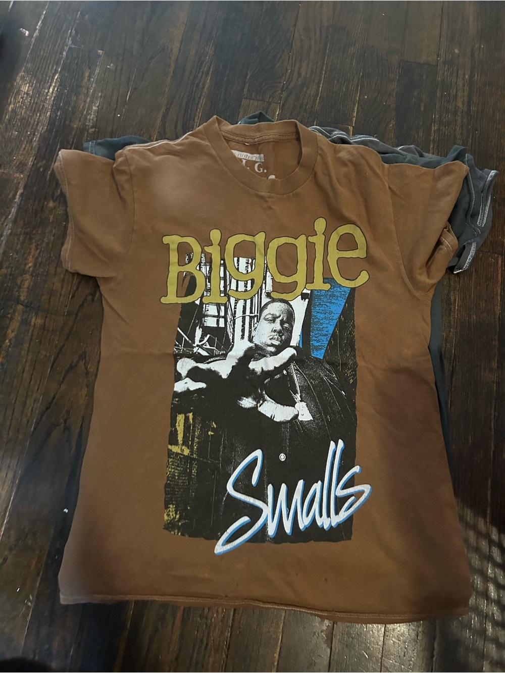 Several BUNDLE Graphic Tshirts